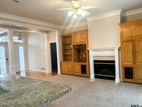 704 Shiloh Ridge St in Tyler, TX - Building Photo - Building Photo