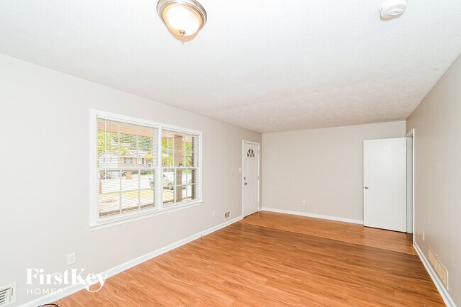 6917 Knollwood Dr in Morrow, GA - Building Photo - Building Photo