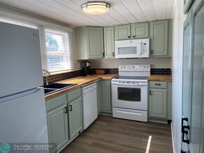 203 SE 2nd Ave in Okeechobee, FL - Building Photo - Building Photo