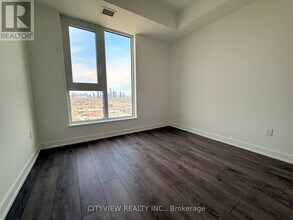 1007 The Queensway in Toronto, ON - Building Photo - Building Photo