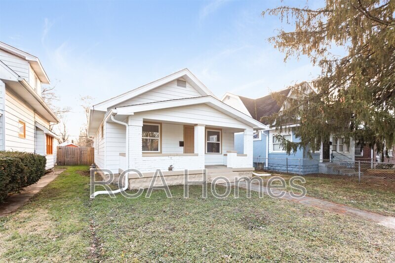 2165 N Dexter St in Indianapolis, IN - Building Photo