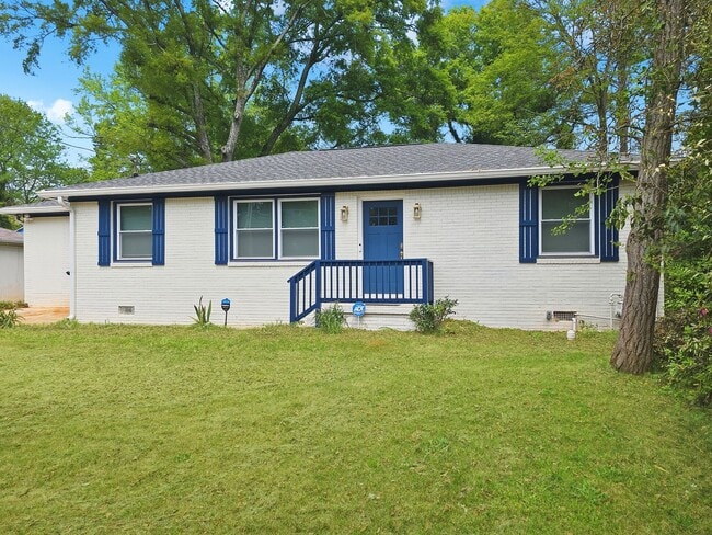 1752 Lynn Ln in Decatur, GA - Building Photo - Building Photo
