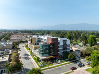 Park View Place in Alhambra, CA - Foto de edificio - Building Photo