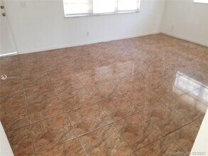 2220 Garfield St-Unit -front in Hollywood, FL - Building Photo - Building Photo