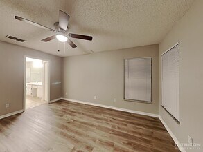 1708 Scotch Pine Dr in Brandon, FL - Building Photo - Building Photo