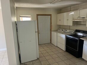 304 Woodrow St NE in Fort Walton Beach, FL - Building Photo - Building Photo