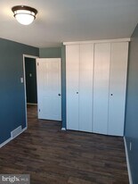 1310 Patrick Henry Pl in Philadelphia, PA - Building Photo