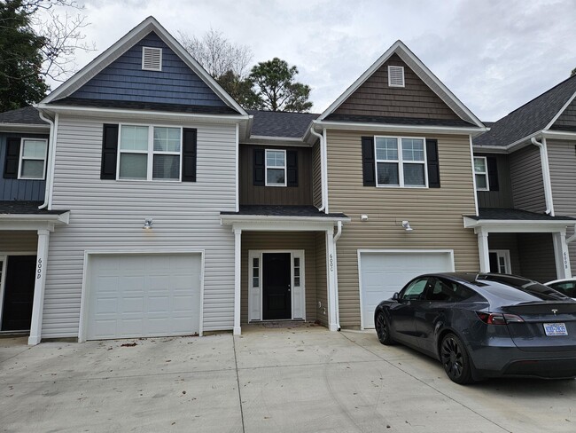property at 600 Roxie Ave