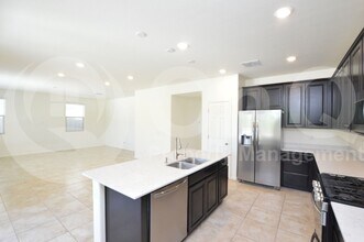25112 N 54th Ave in Phoenix, AZ - Building Photo - Building Photo