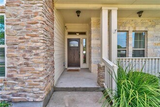 905 Walnut Canyon Blvd in Pflugerville, TX - Building Photo - Building Photo