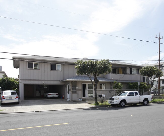 2205 Fern St in Honolulu, HI - Building Photo - Building Photo