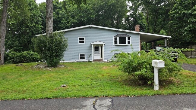 property at 5 Tudor Ct W