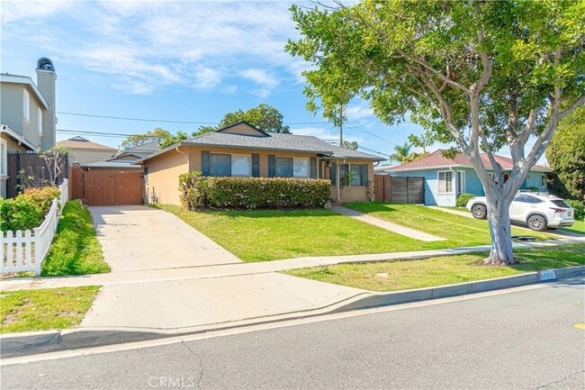 2928 Dalemead St in Torrance, CA - Building Photo - Building Photo