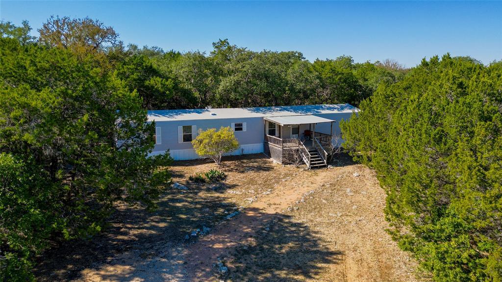 502 Wayside Dr in Wimberley, TX - Building Photo