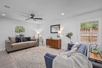 6935 Palmetto St in Houston, TX - Building Photo - Building Photo