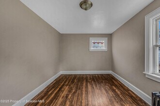 536 Fig St in Scranton, PA - Building Photo - Building Photo