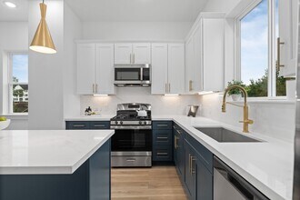 717 Janisch Rd in Houston, TX - Building Photo - Building Photo