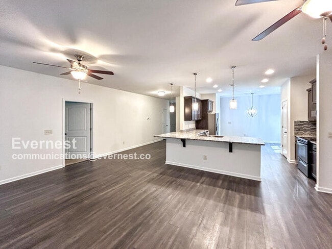 160 Moores Spring Rd in Montevallo, AL - Building Photo - Building Photo