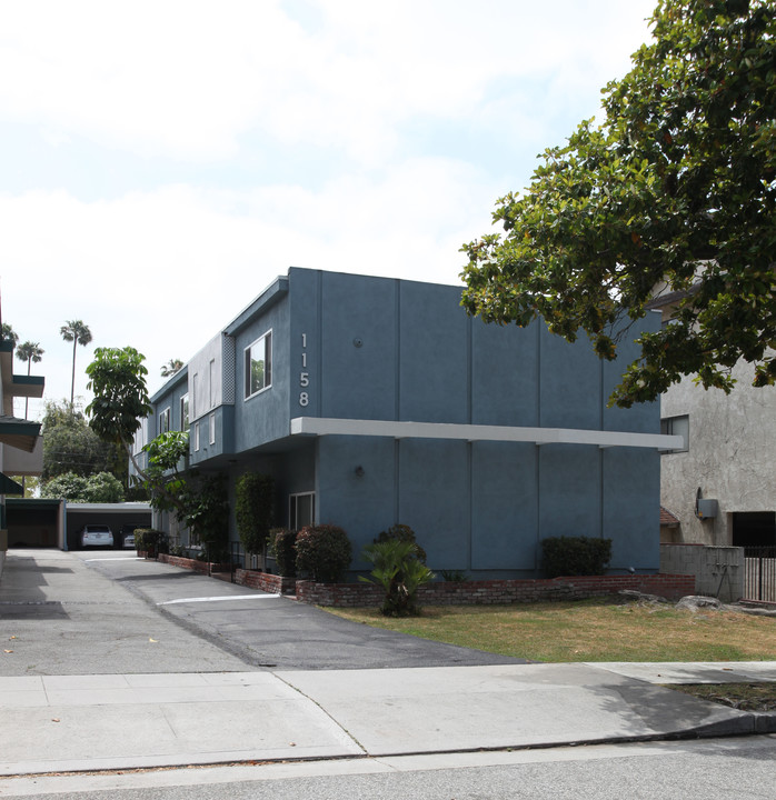 1158 Raymond Ave in Glendale, CA - Building Photo