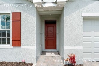 25222 Cadiz Dr in Punta Gorda, FL - Building Photo - Building Photo