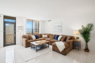 10185 Collins Ave in Bal Harbour, FL - Building Photo