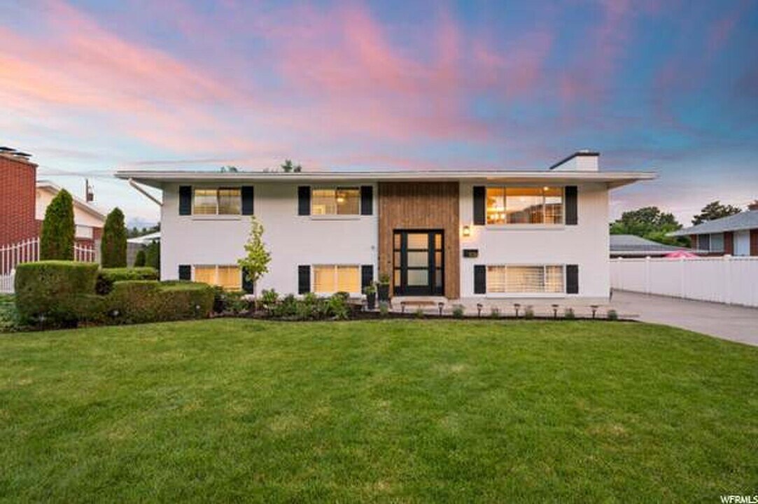 1238 Oros Ave S in Millcreek, UT - Building Photo