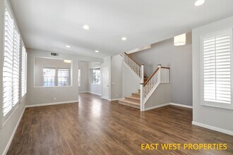 2945 Schwendeman Ave in Tustin, CA - Building Photo - Building Photo