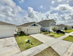 1240 Tyler Lp in Winter Haven, FL - Building Photo - Building Photo