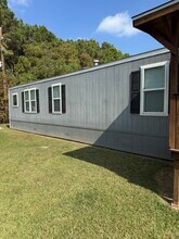 20410 Telge Rd in Tomball, TX - Foto de edificio - Building Photo