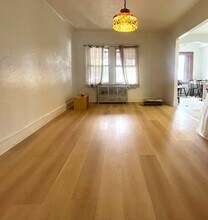 3006 90th St in Queens, NY - Building Photo - Building Photo