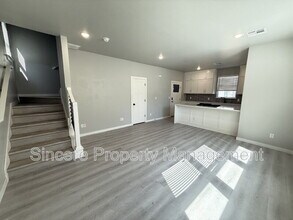 2008 NW 27th St in Oklahoma City, OK - Building Photo - Building Photo