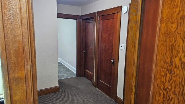 415 Lincoln Ave, Unit 2 in Cliffside Park, NJ - Building Photo - Building Photo