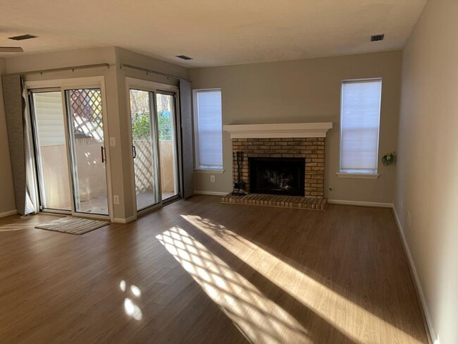 1300 Cedarwood Dr in Westlake, OH - Building Photo - Building Photo