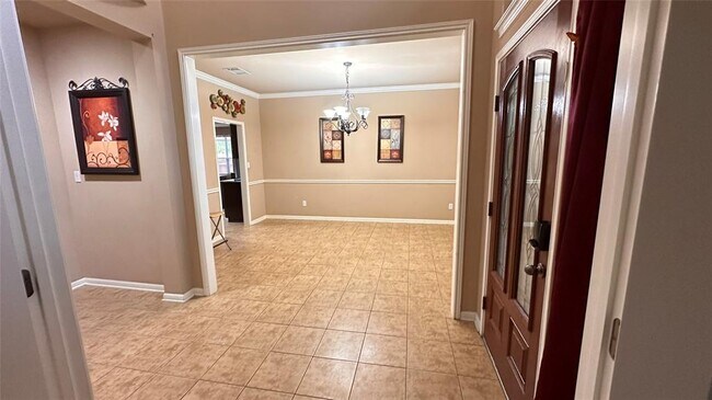 property at 513 Fallen Oaks Dr