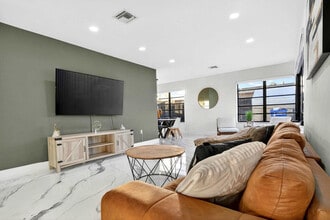 6540 Park St, Unit ID1372331P in Hollywood, FL - Building Photo - Building Photo