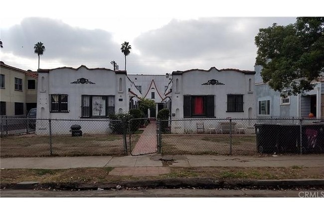 536 W 48th St in Los Angeles, CA - Building Photo - Building Photo