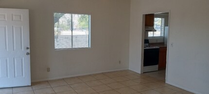 2341 N Dodge Blvd in Tucson, AZ - Building Photo - Building Photo
