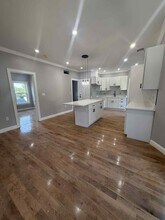 5 Woodale Ave, Unit 1 in Boston, MA - Building Photo - Building Photo