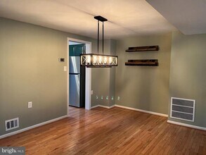 6106 Talavera Ct in Alexandria, VA - Foto de edificio - Building Photo