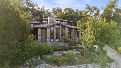 6002 Mt Bonnell Rd in Austin, TX - Building Photo - Building Photo