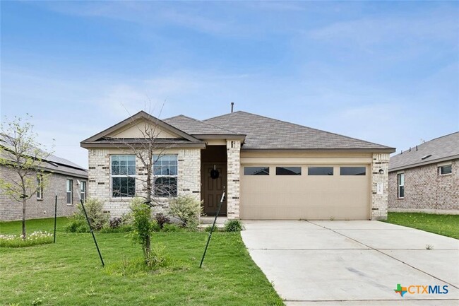 property at 225 Escondido Cir