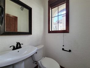 1801 W 24th St in Houston, TX - Building Photo - Building Photo