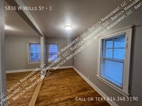 5836 W Wells St in Wauwatosa, WI - Building Photo - Building Photo