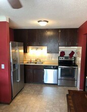 735 3rd St in St. Paul Park, MN - Building Photo - Building Photo
