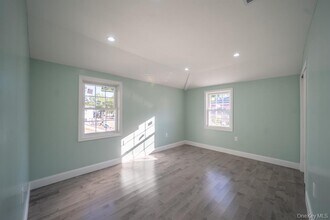 115-42 Inwood St in Queens, NY - Building Photo - Building Photo