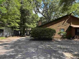 408 Deborah Ln in Pensacola, FL - Building Photo