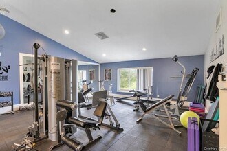 745 Spring Lake Dr in Middle Island, NY - Building Photo - Building Photo