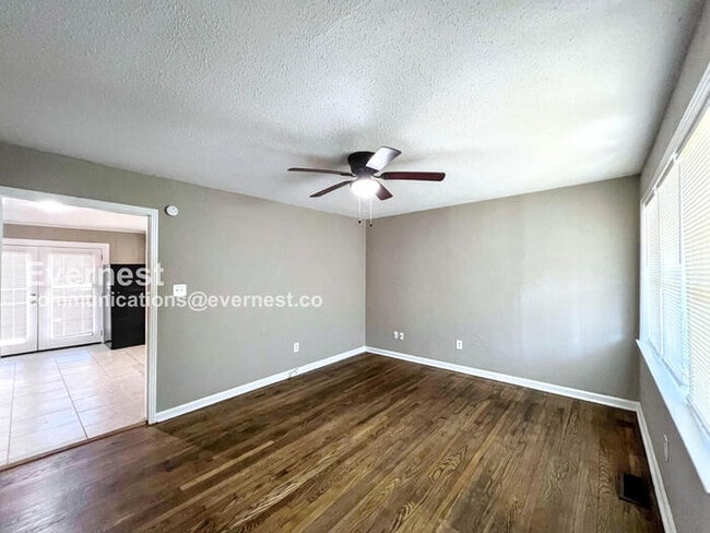 825 W South St in Hernando, MS - Foto de edificio - Building Photo