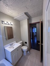 5902 N 37th St, Unit 5902 in Milwaukee, WI - Building Photo - Building Photo