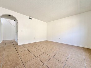 6636 Pomeroy Cir in Orlando, FL - Building Photo - Building Photo